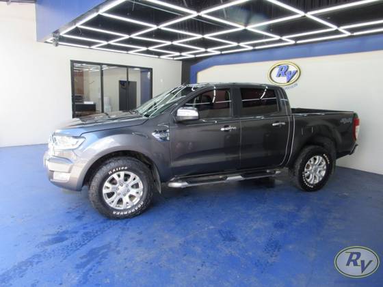 FORD RANGER 3.2 XLT 4X4 CD 20V DIESEL 4P AUTOMÁTICO